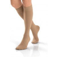 JOBST, Opaque Knee High, 15-20 mmHg, Natural, Large